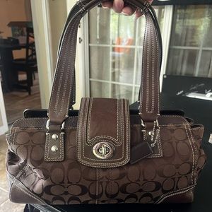 Coach shoulder bag